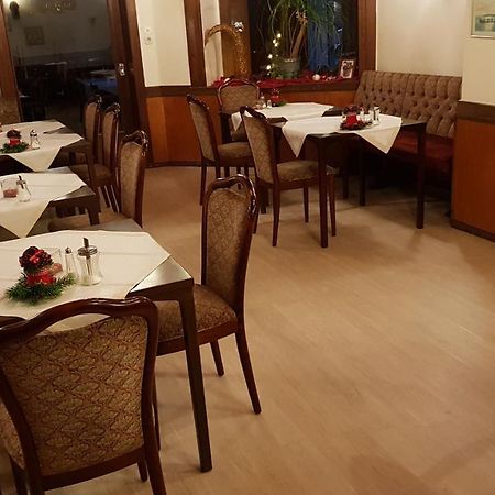 Hotel Cafe Meynen Bad Münder am Deister Esterno foto